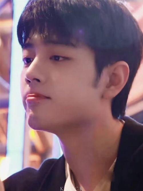 狗仔爆料肖战视频大全集,狗仔爆料背后的精彩瞬间