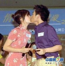 今日爆料赵薇苏有朋,昔日校园情侣现状揭秘